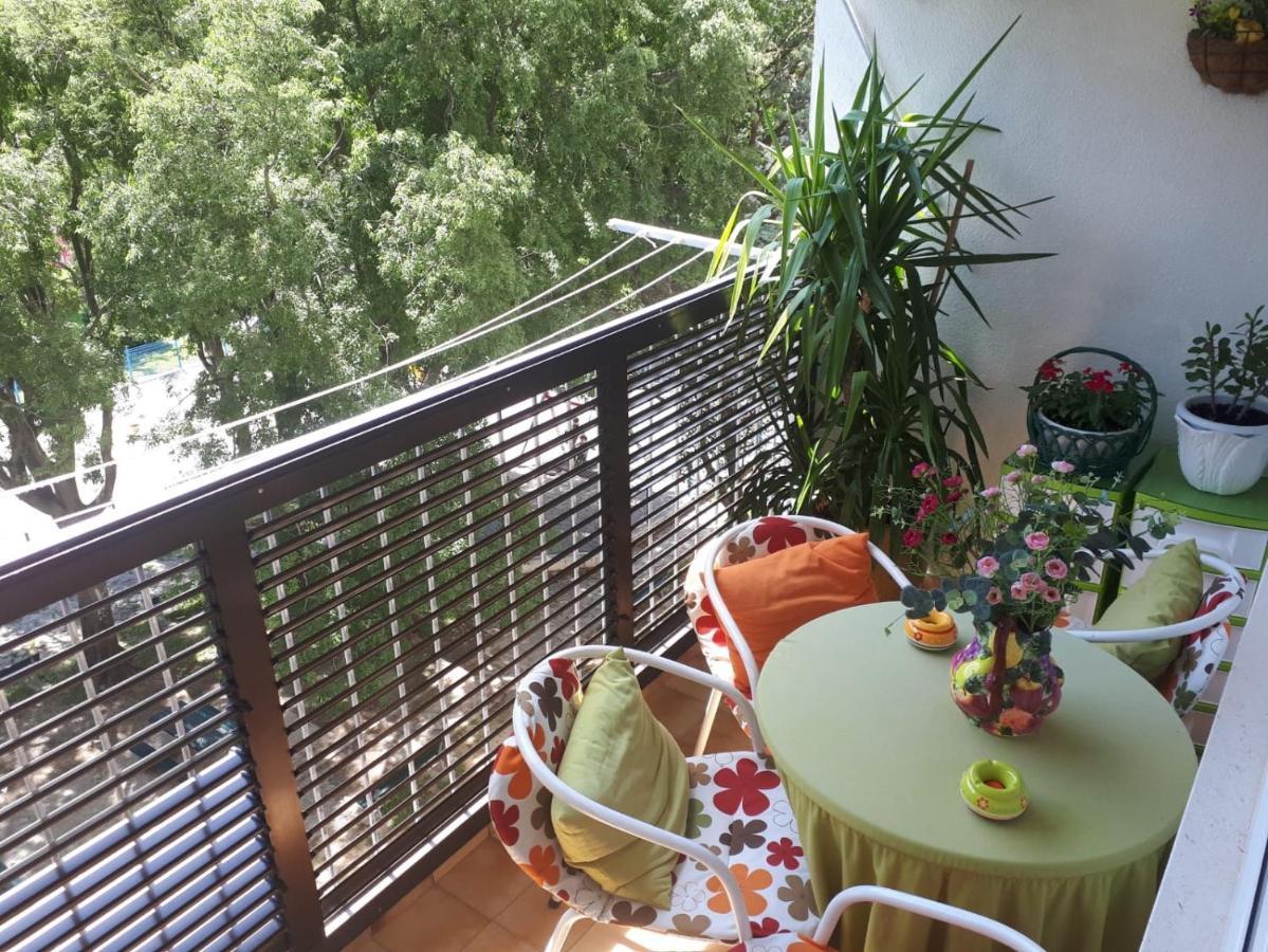 Navis Split Apartment Exterior photo